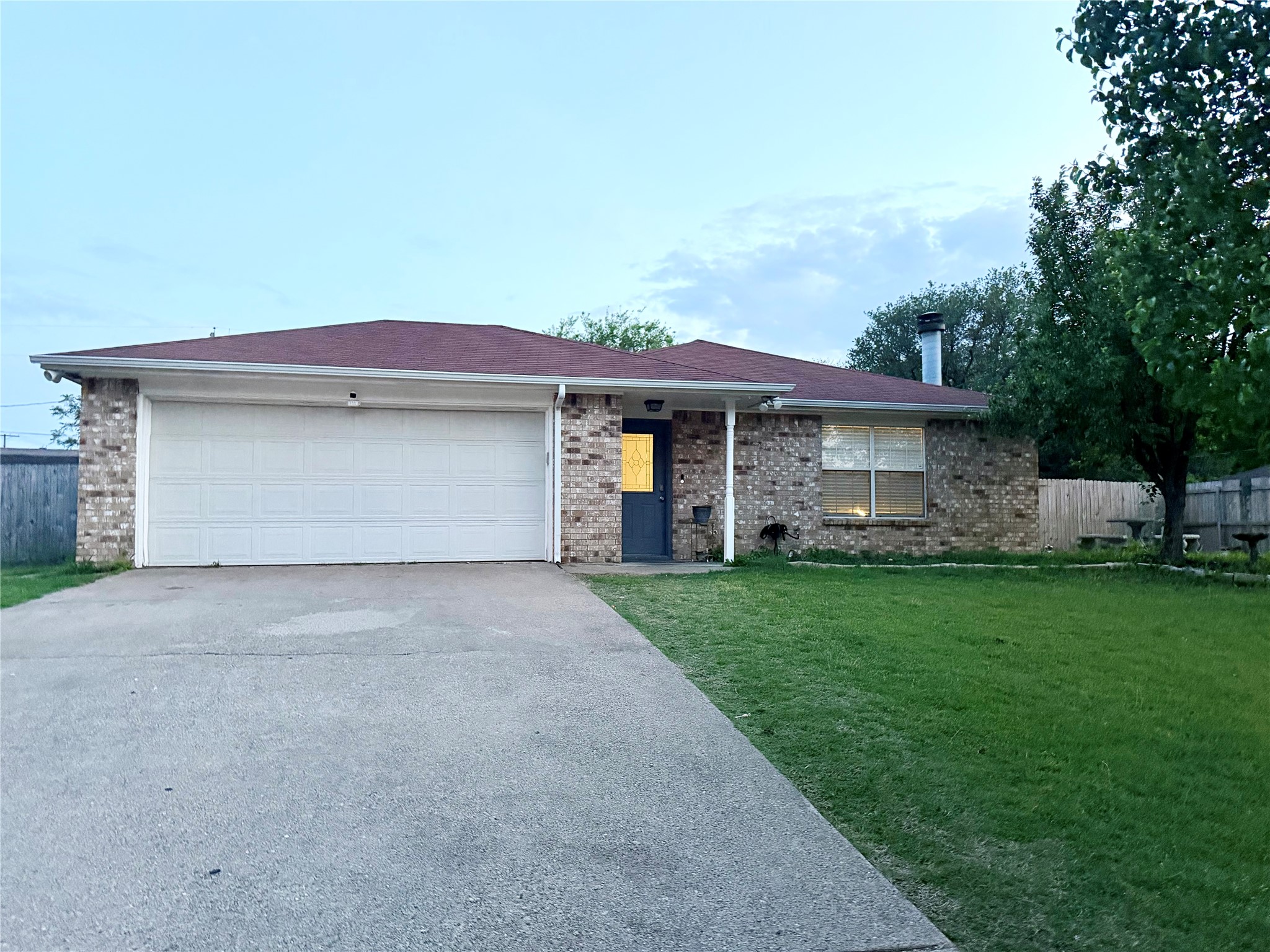 422 Jellison Boulevard Duncanville TX 75116