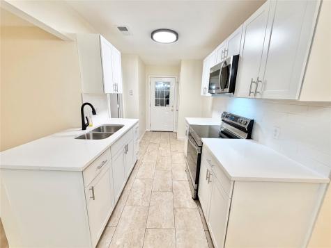 422 Jellison Boulevard Duncanville TX 75116