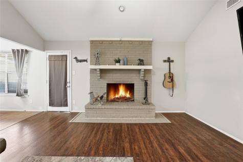 1701 Tobie Layne Street Benbrook TX 76126