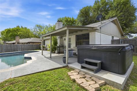 1701 Tobie Layne Street Benbrook TX 76126