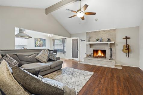 1701 Tobie Layne Street Benbrook TX 76126