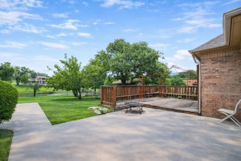 12020 Younger Court Azle TX 76020