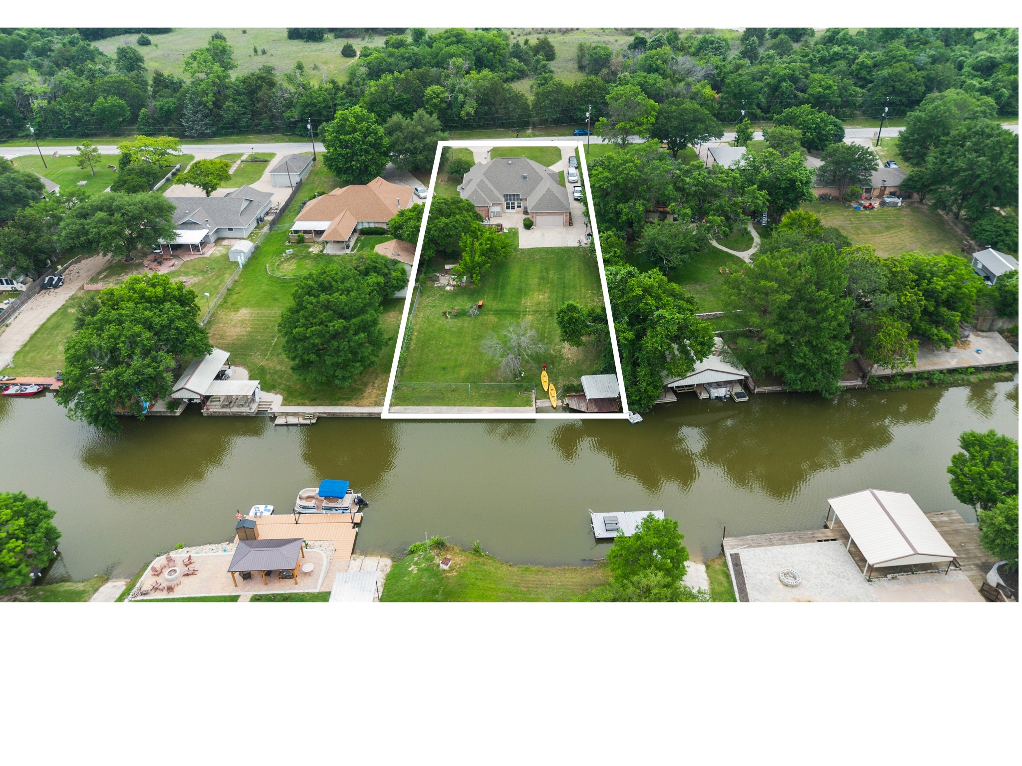 12020 Younger Court Azle TX 76020