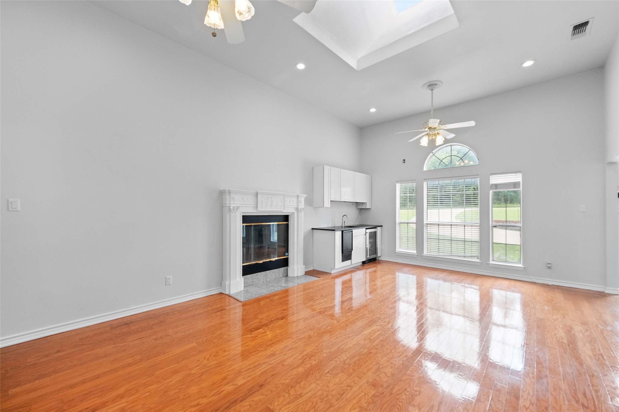 12020 Younger Court Azle TX 76020