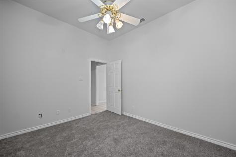 12020 Younger Court Azle TX 76020
