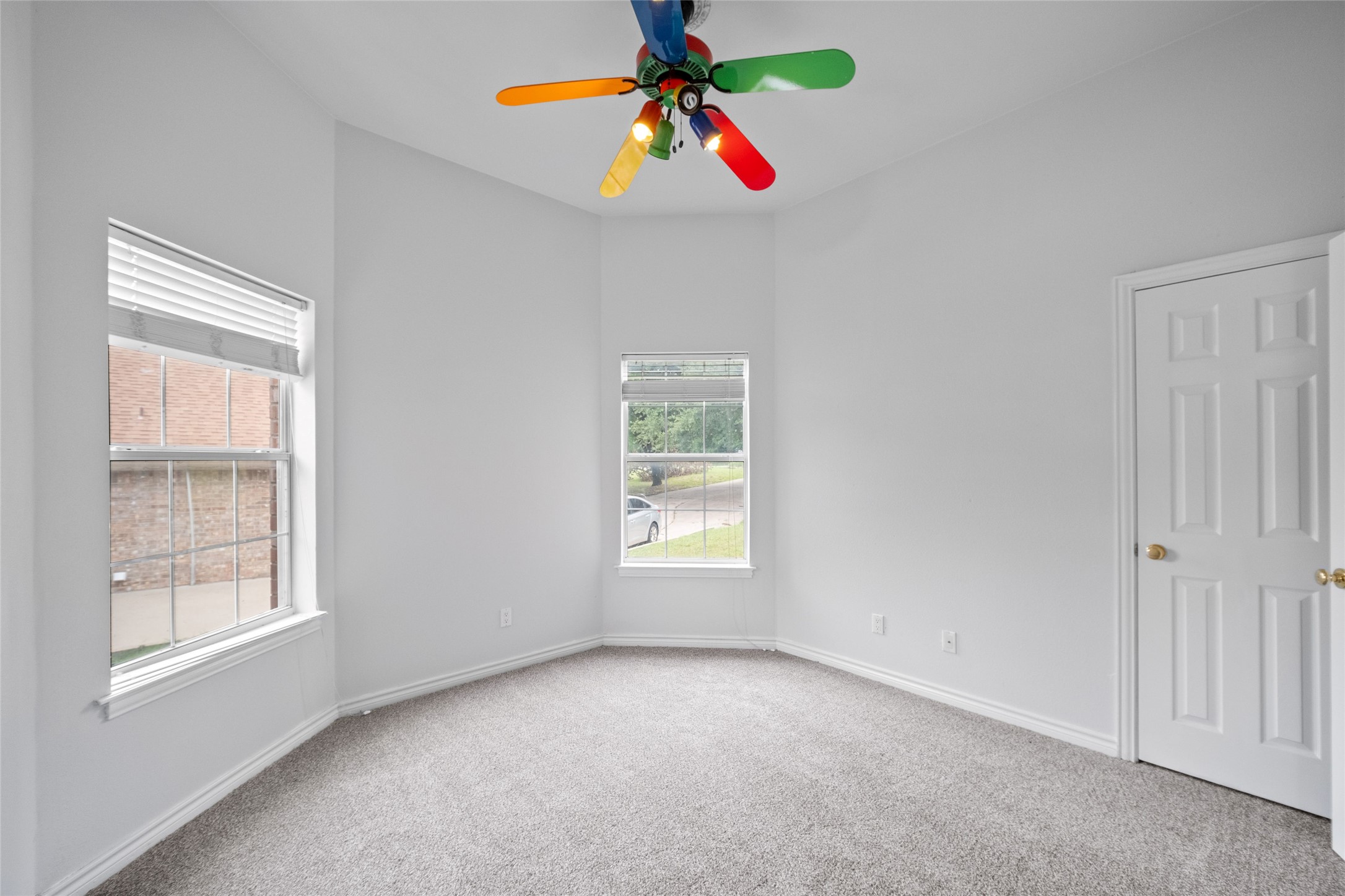 12020 Younger Court Azle TX 76020