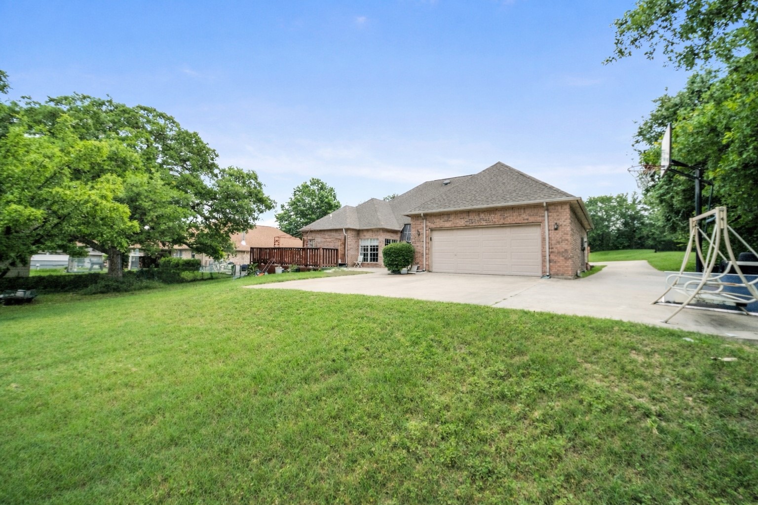 12020 Younger Court Azle TX 76020