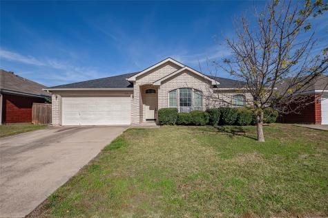 1004 Andrew Street Burleson TX 76028