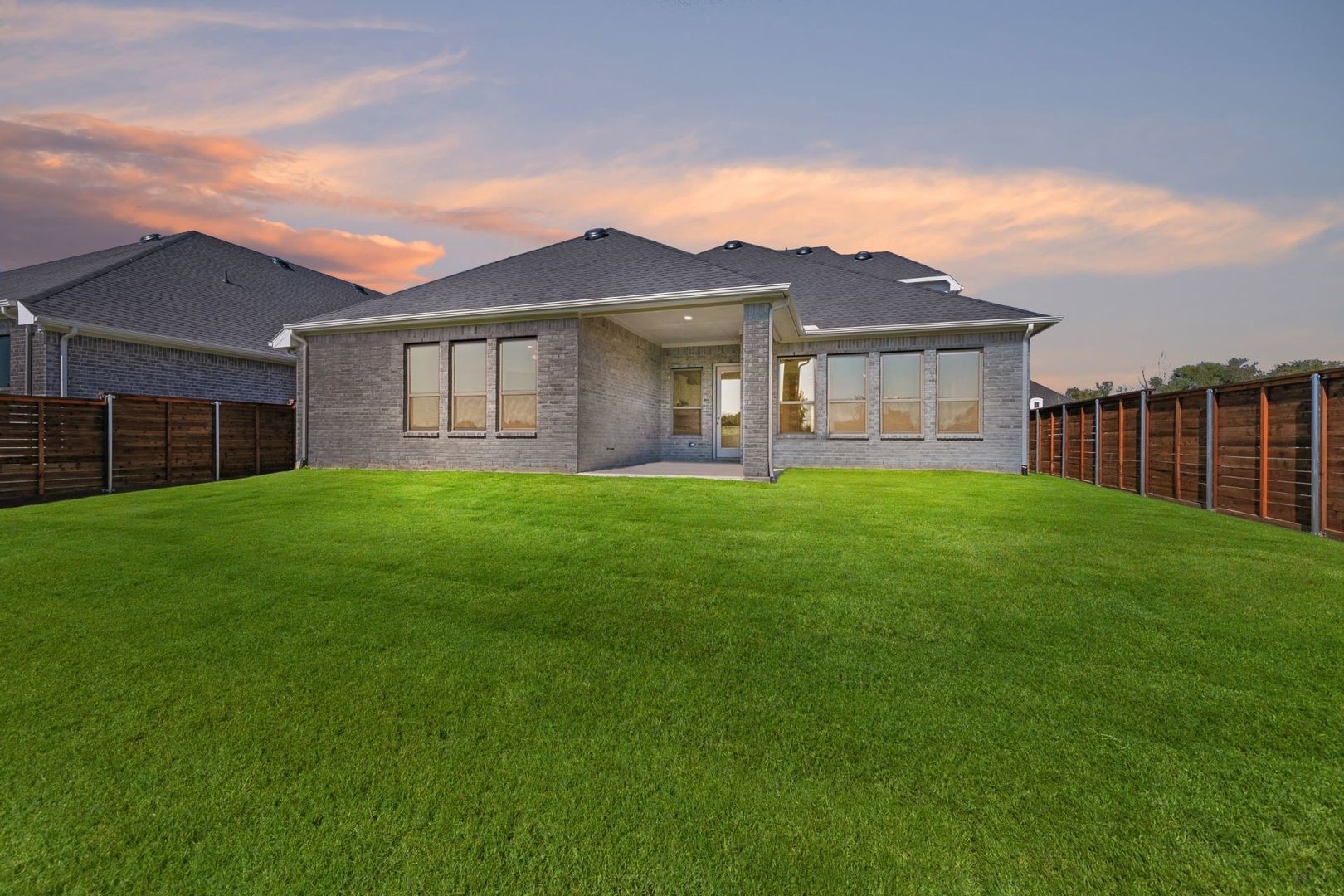 2040 Diamond Cove Mesquite TX 75181