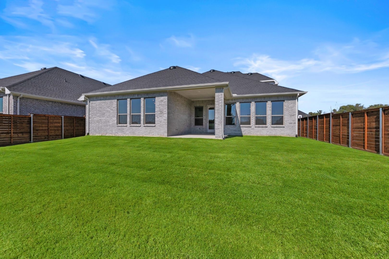 2040 Diamond Cove Mesquite TX 75181