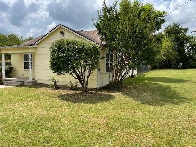 300 E Cottonwood Street Decatur TX 76234