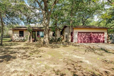 225 School Street Azle TX 76020
