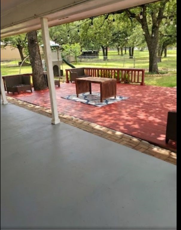 2524 Mockingbird Road Burleson TX 76028