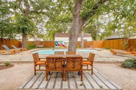 1505 N Riverside Drive Fort Worth TX 76111