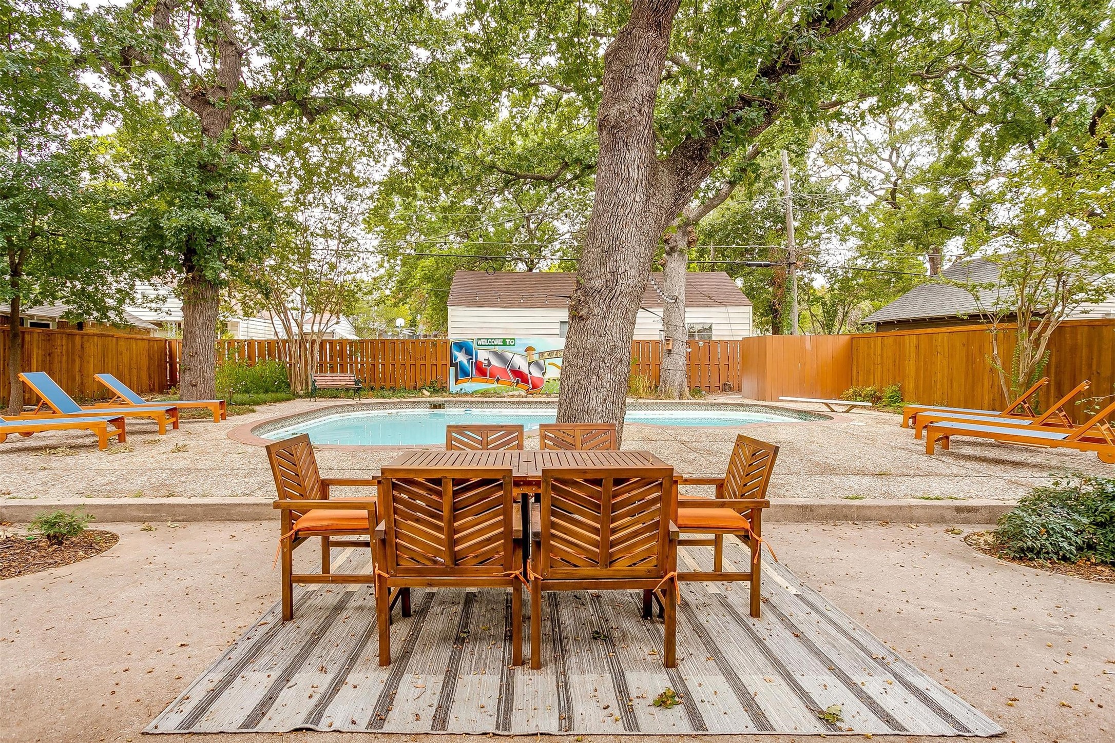 1505 N Riverside Drive Fort Worth TX 76111