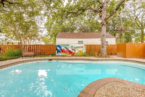 1505 N Riverside Drive Fort Worth TX 76111