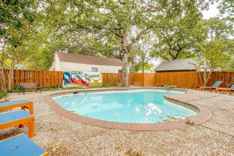1505 N Riverside Drive Fort Worth TX 76111