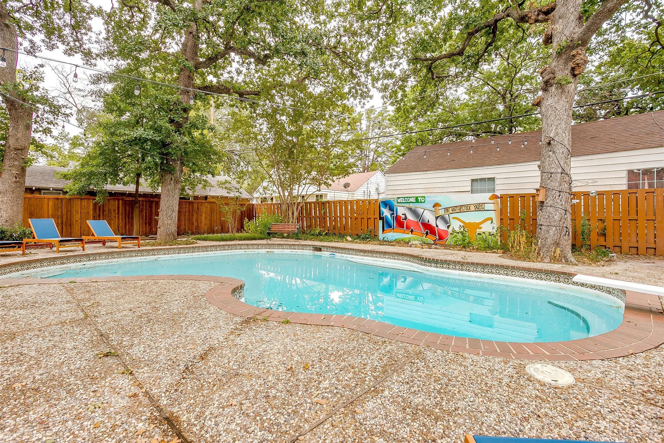 1505 N Riverside Drive Fort Worth TX 76111