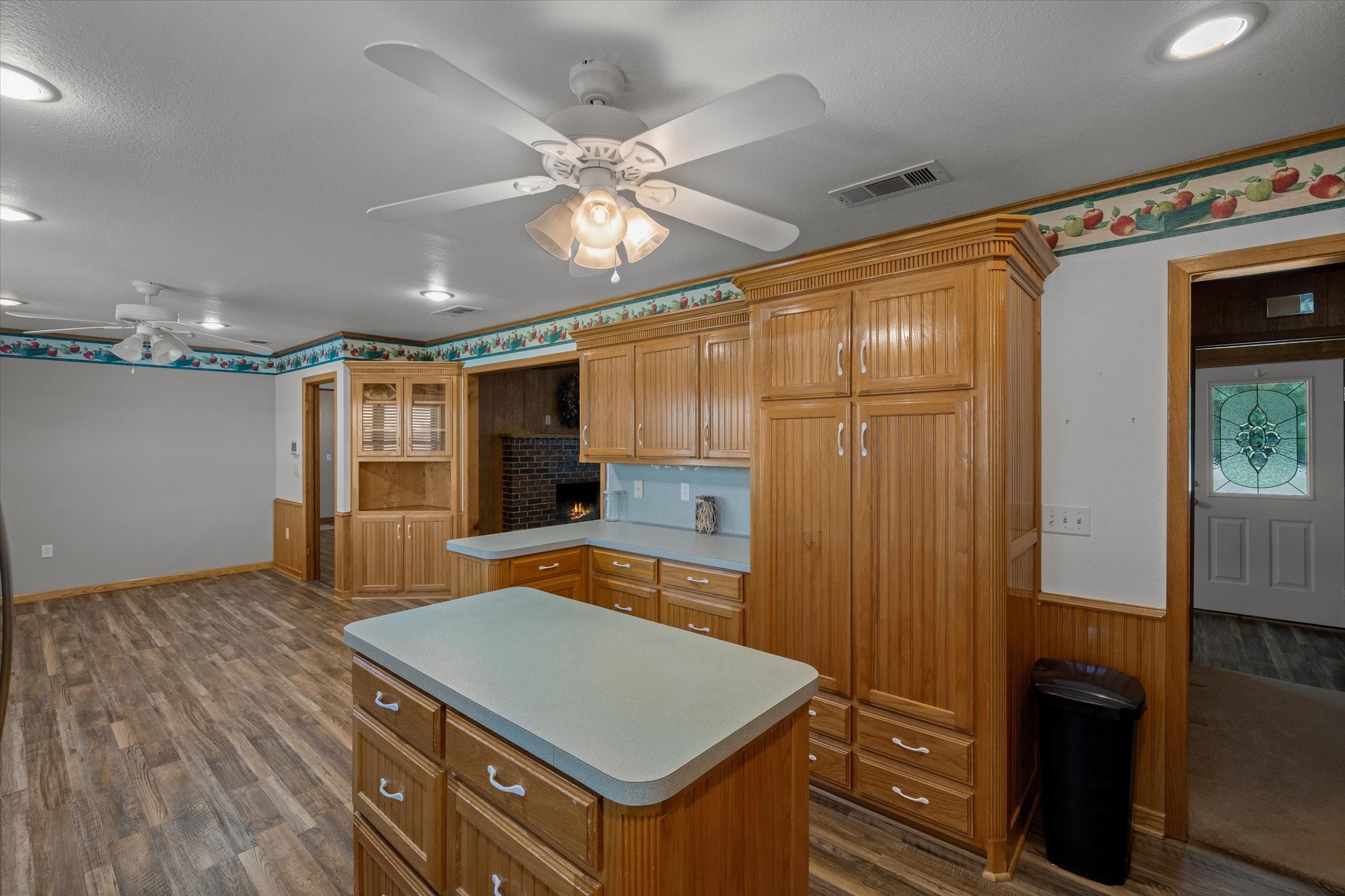 3121 Vz County Road 1215 Grand Saline TX 75140