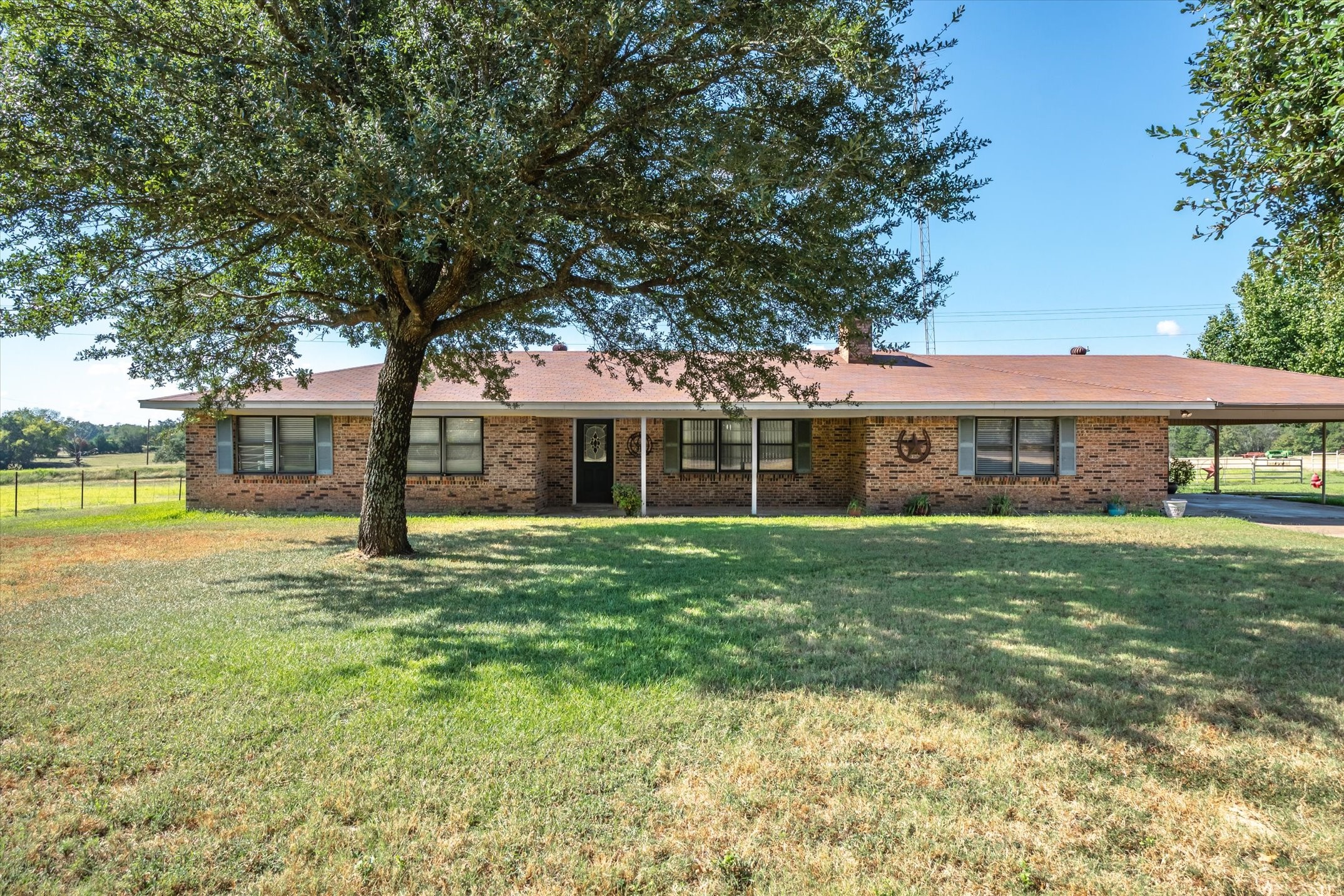3121 Vz County Road 1215 Grand Saline TX 75140