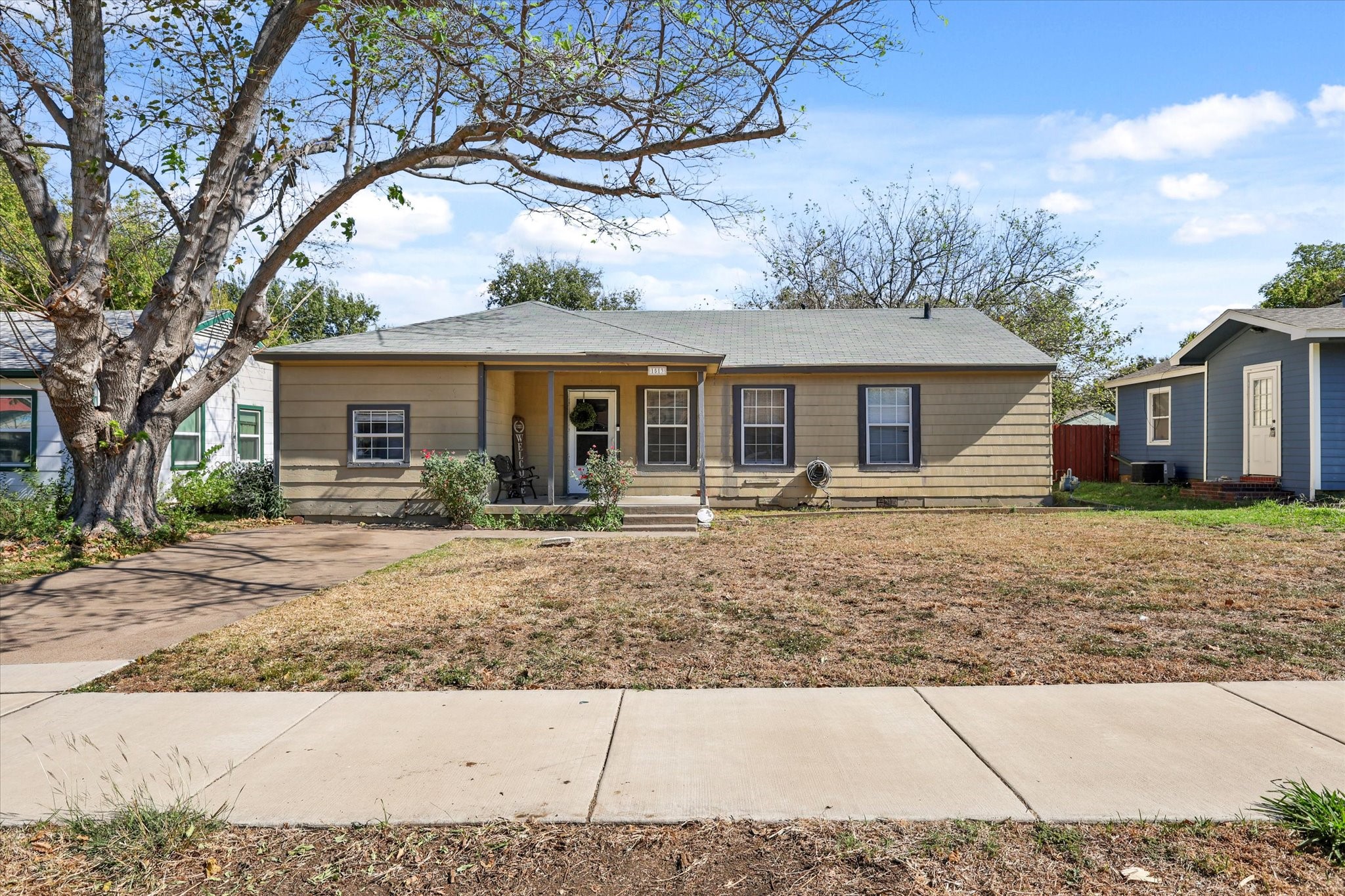 1513 Kelly Terrace Arlington TX 76010