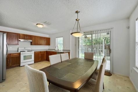 903 Hems Lane Arlington TX 76001