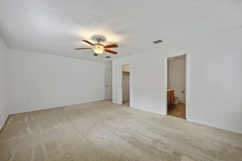 903 Hems Lane Arlington TX 76001