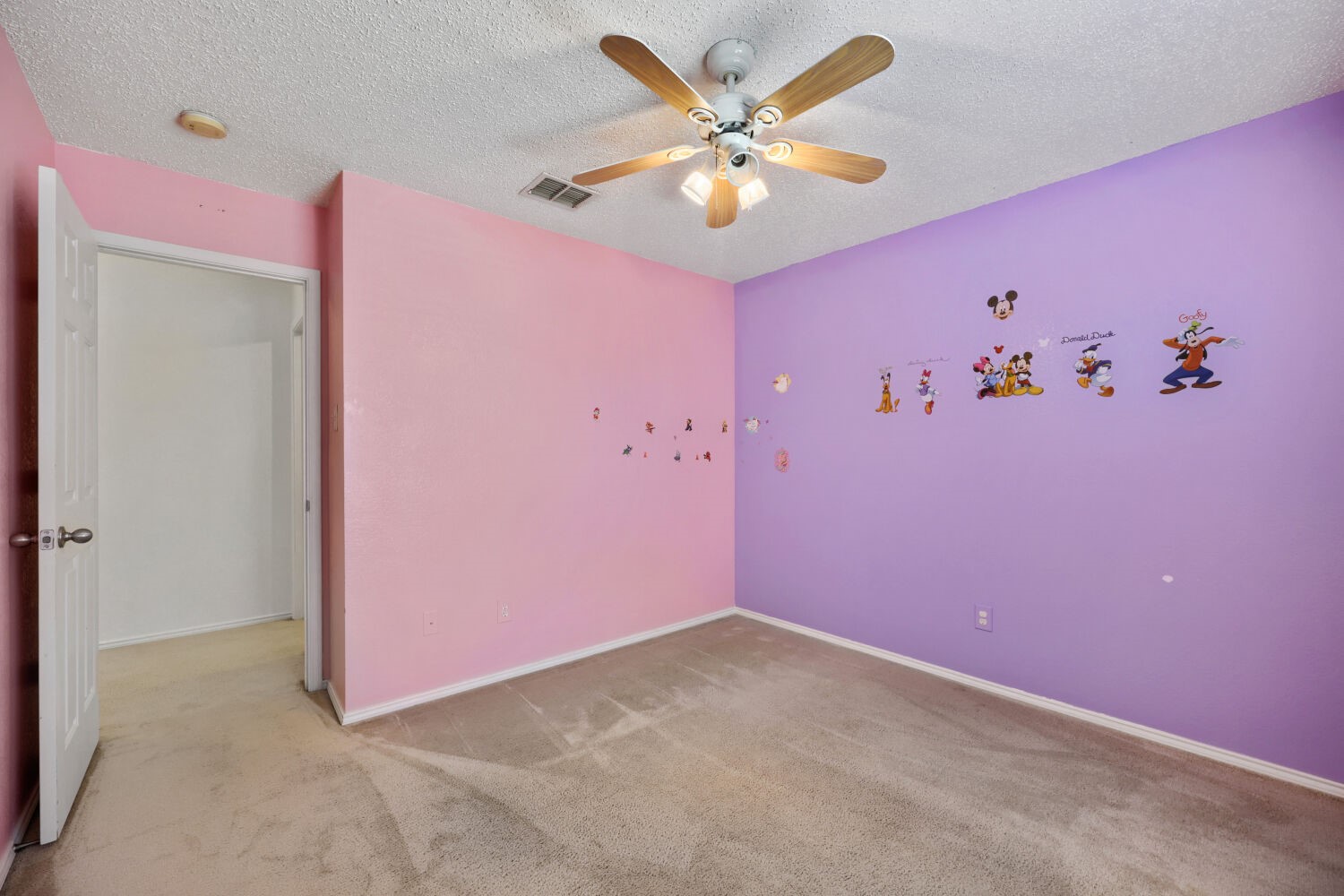 903 Hems Lane Arlington TX 76001