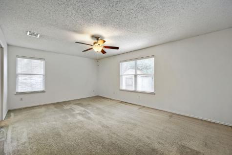 903 Hems Lane Arlington TX 76001