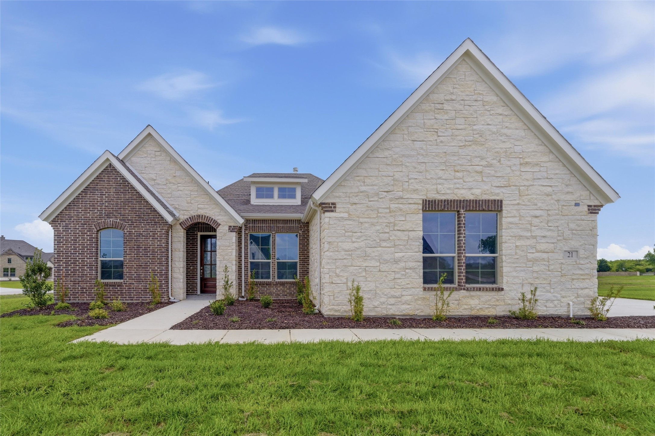 21 Zion Way Valley View TX 76272