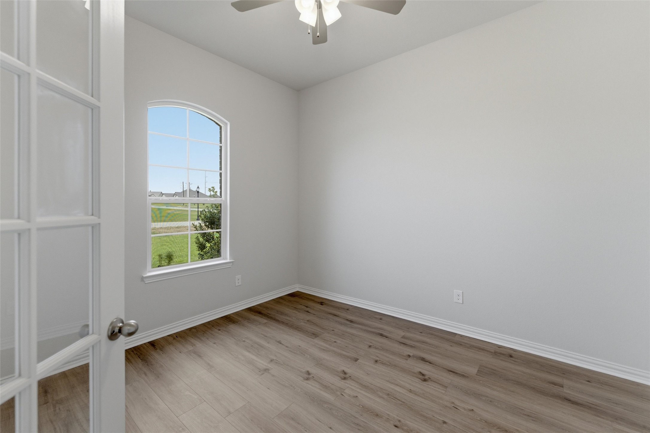21 Zion Way Valley View TX 76272