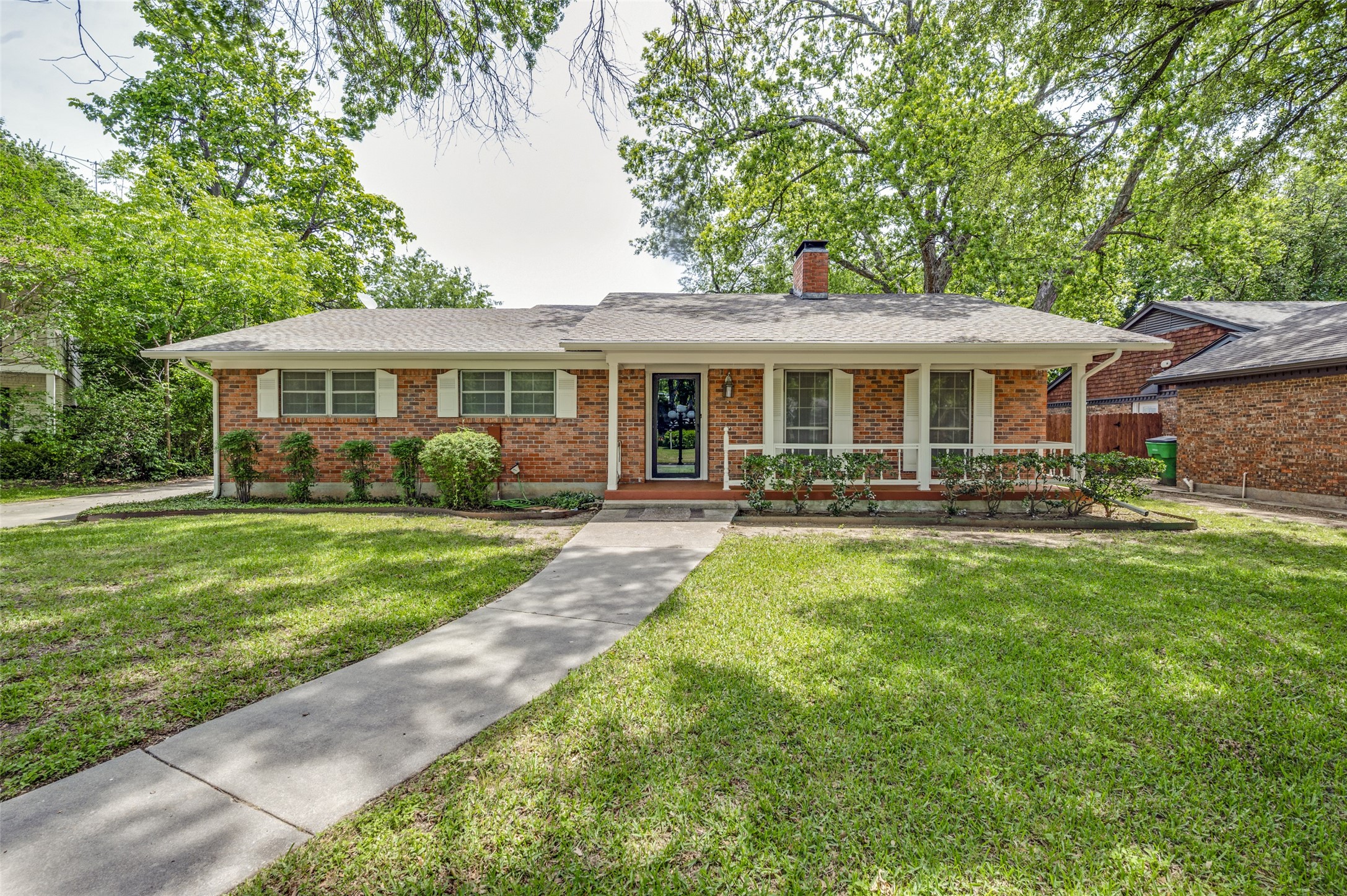 19 Shadowood Lane Gainesville TX 76240
