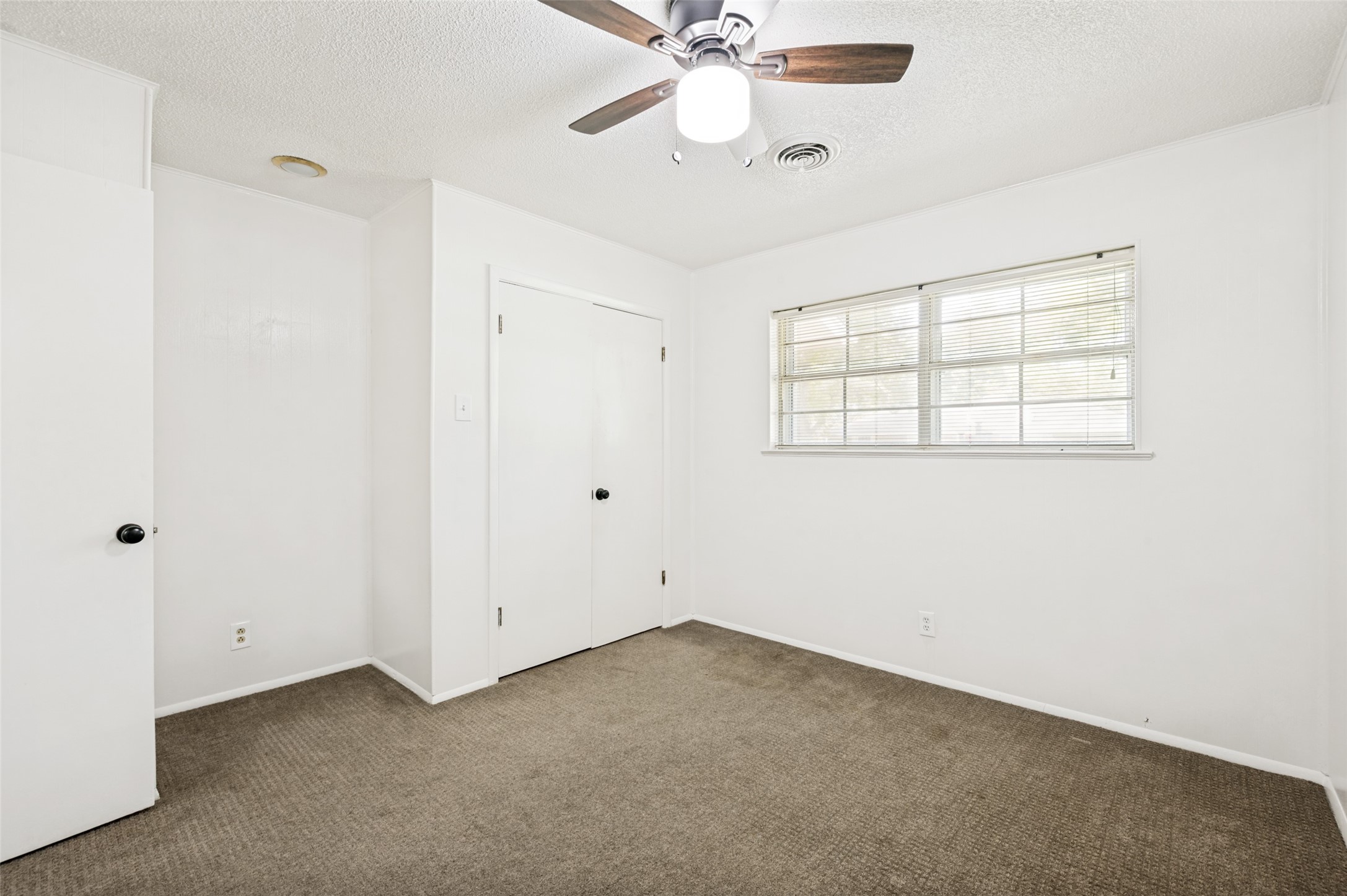 19 Shadowood Lane Gainesville TX 76240