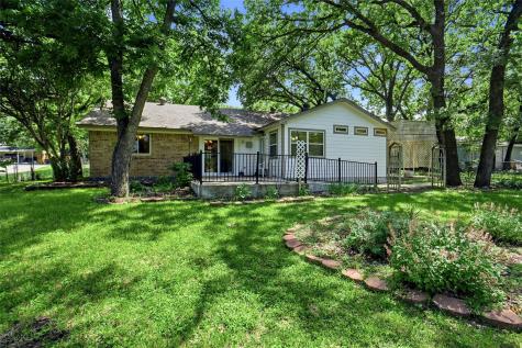 1017 Jarvis Lane Azle TX 76020