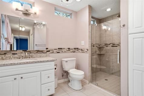 1017 Jarvis Lane Azle TX 76020