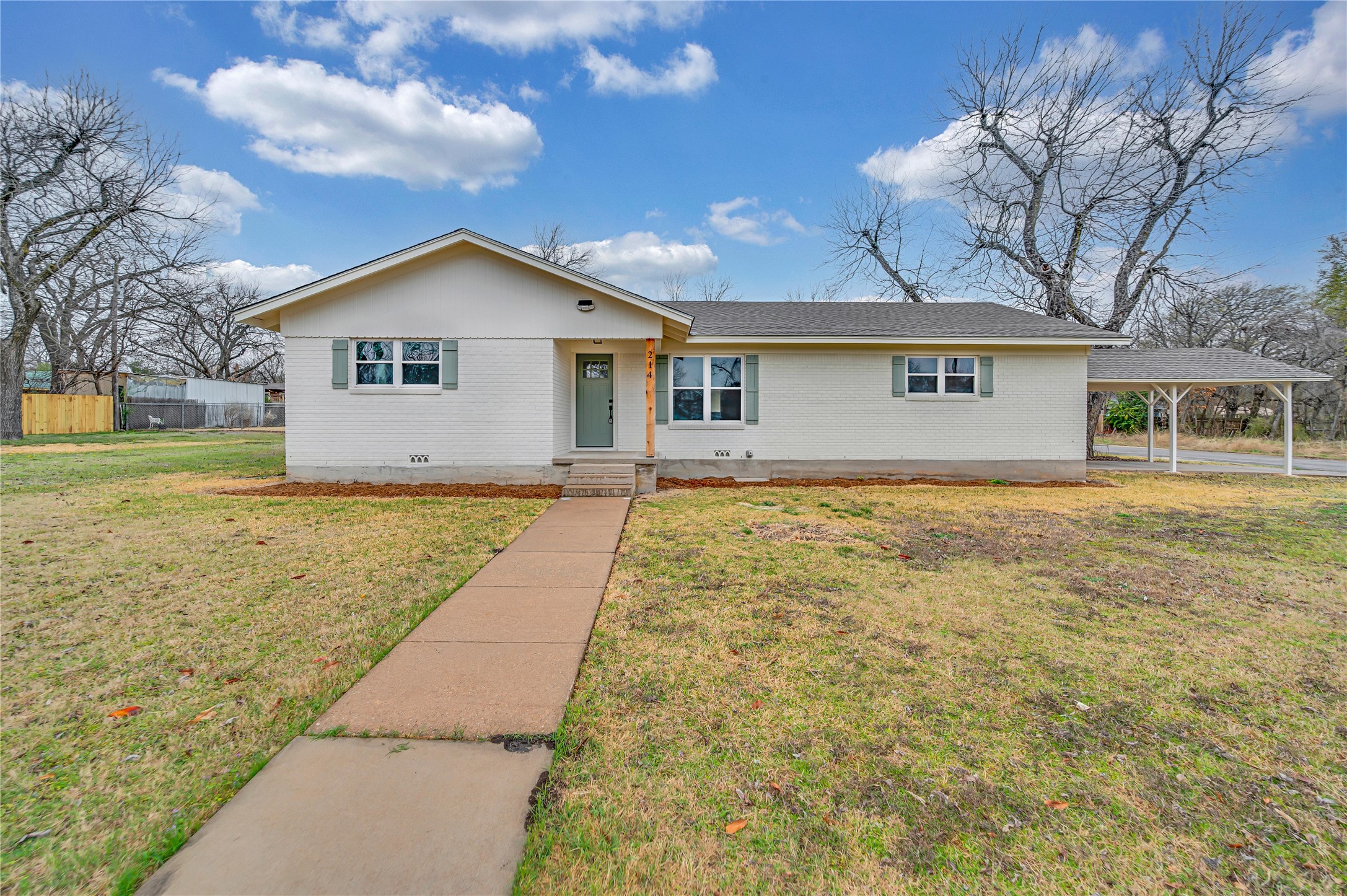 214 N Avenue P Clifton TX 76634