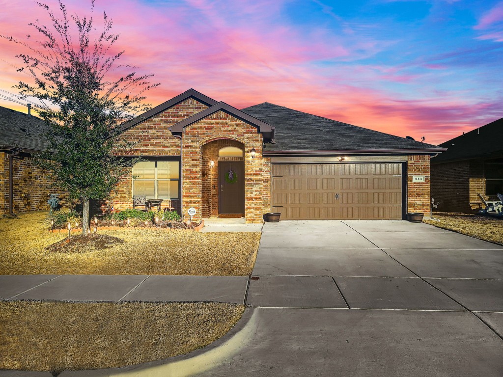 944 Cheryl Street Crowley TX 76036