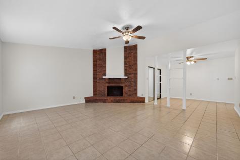 1918 Lamont Drive Garland TX 75040