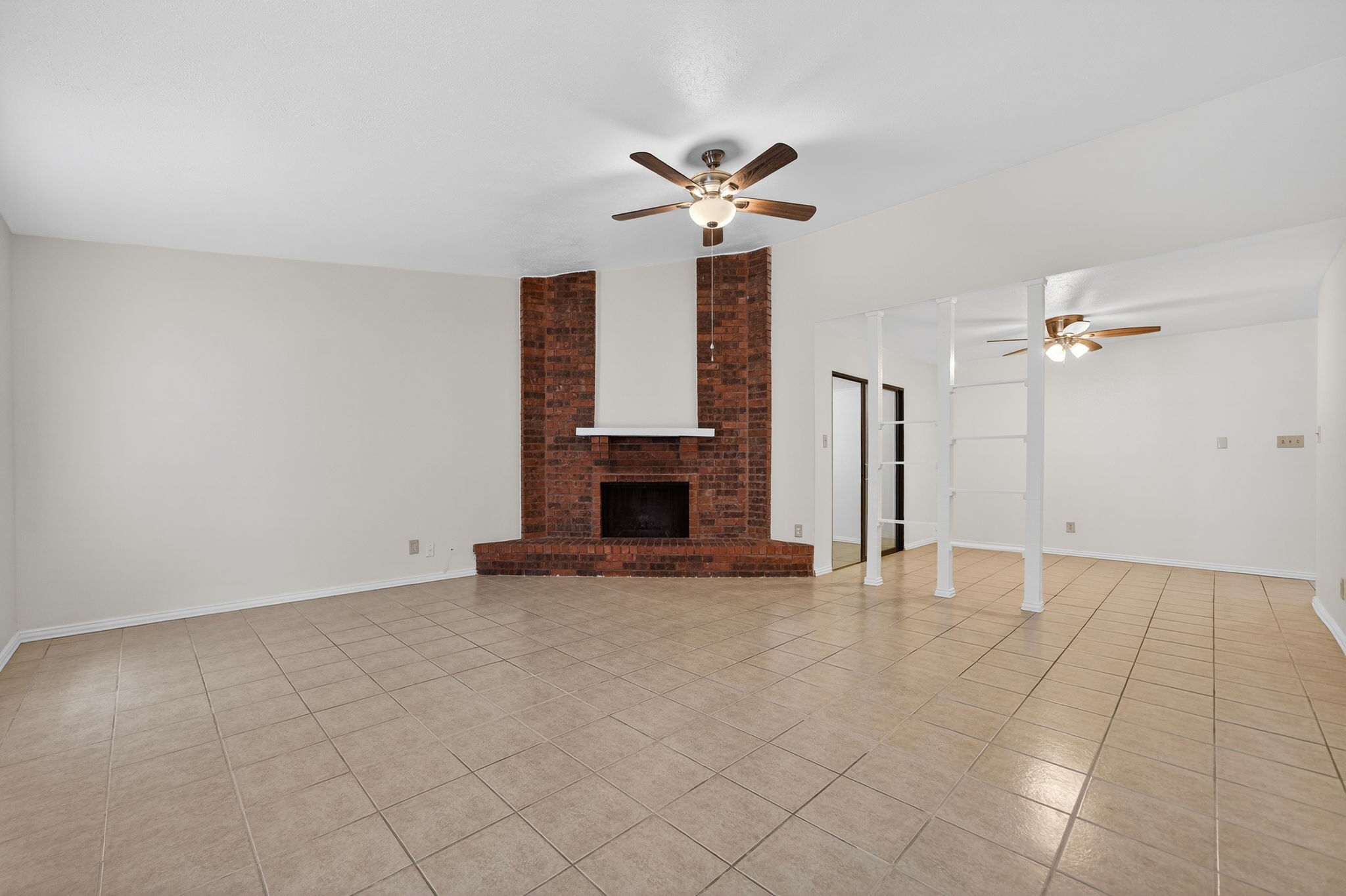 1918 Lamont Drive Garland TX 75040