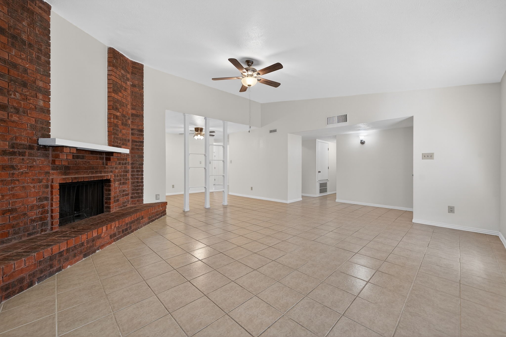 1918 Lamont Drive Garland TX 75040