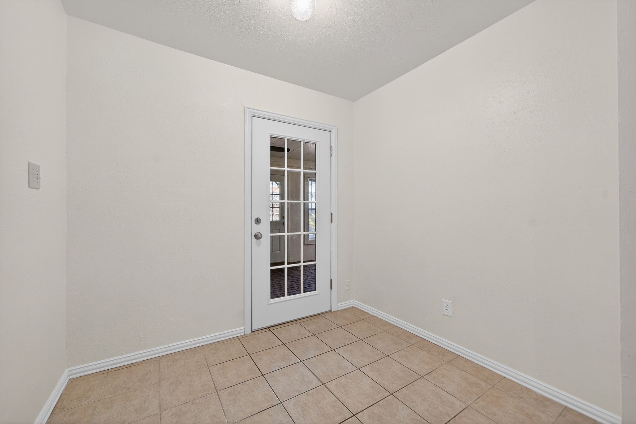 1918 Lamont Drive Garland TX 75040