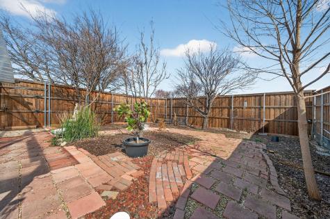 1918 Lamont Drive Garland TX 75040