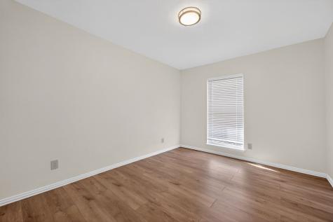 1918 Lamont Drive Garland TX 75040