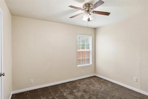 1042 SW 3rd Street Grand Prairie TX 75051