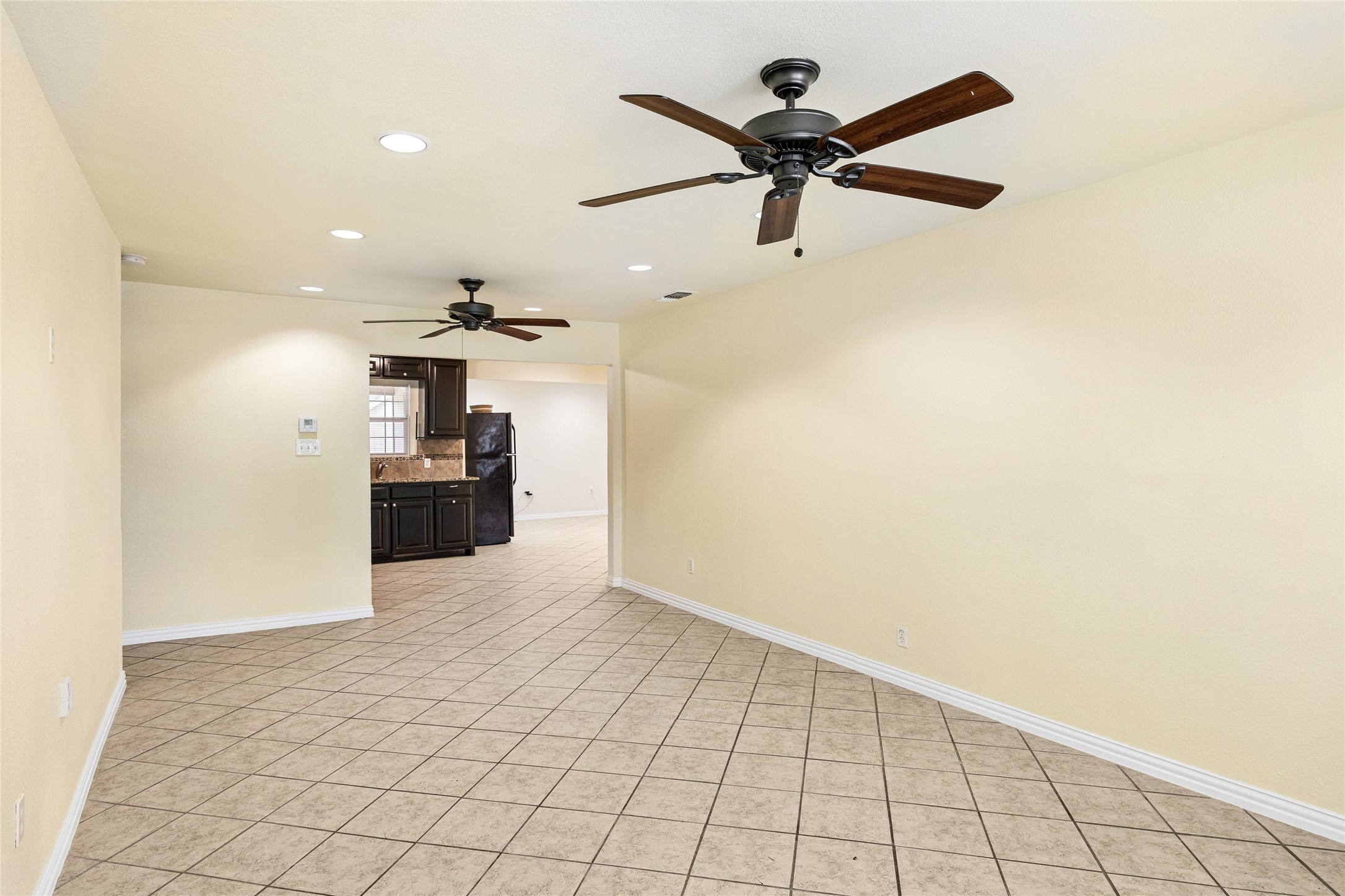1042 SW 3rd Street Grand Prairie TX 75051