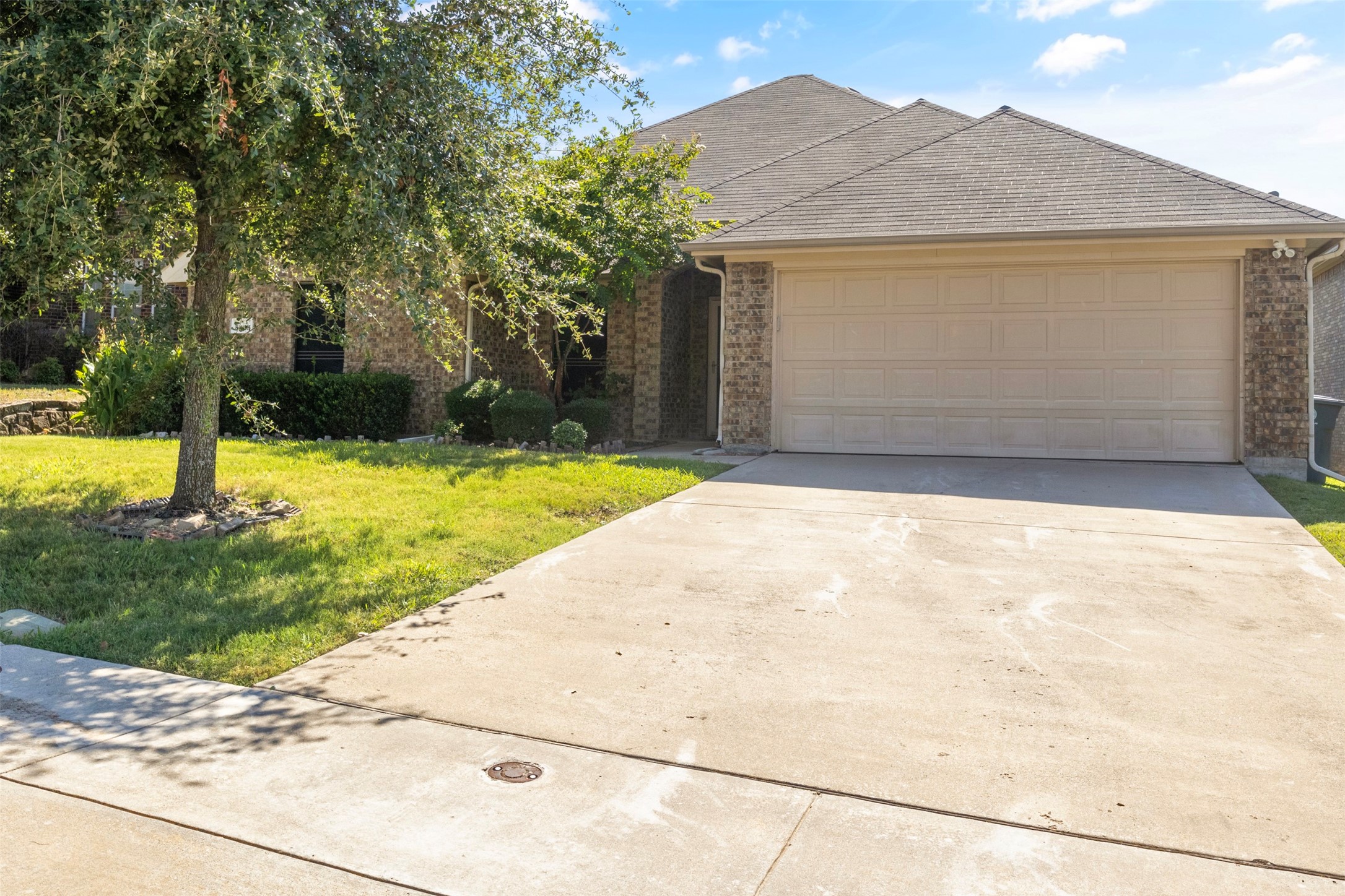 5835 Foxglove Lane Dallas TX 75249