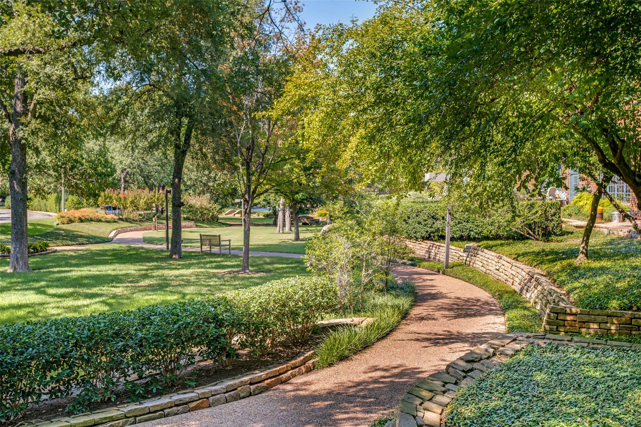 4 Glenmeadow Court Dallas TX 75225