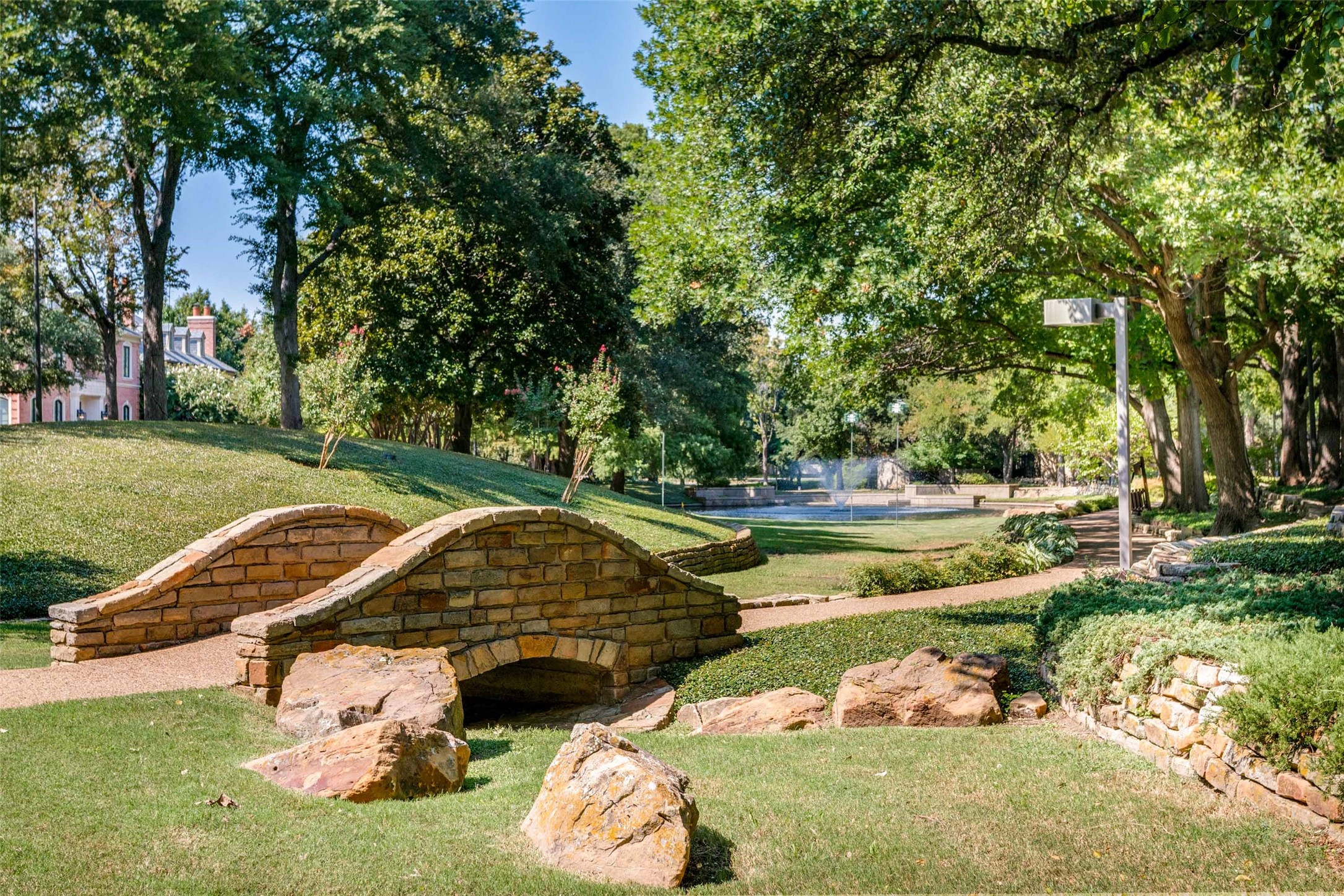 4 Glenmeadow Court Dallas TX 75225