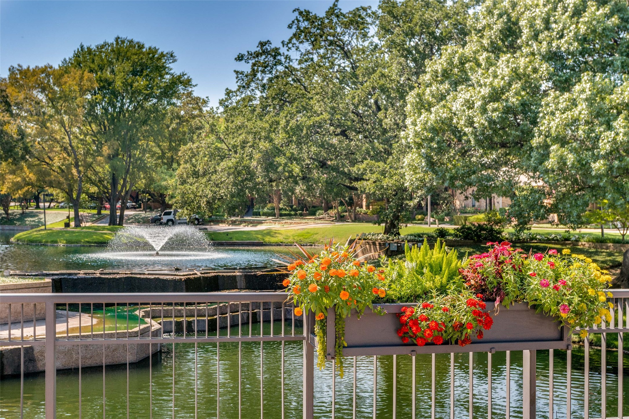 4 Glenmeadow Court Dallas TX 75225
