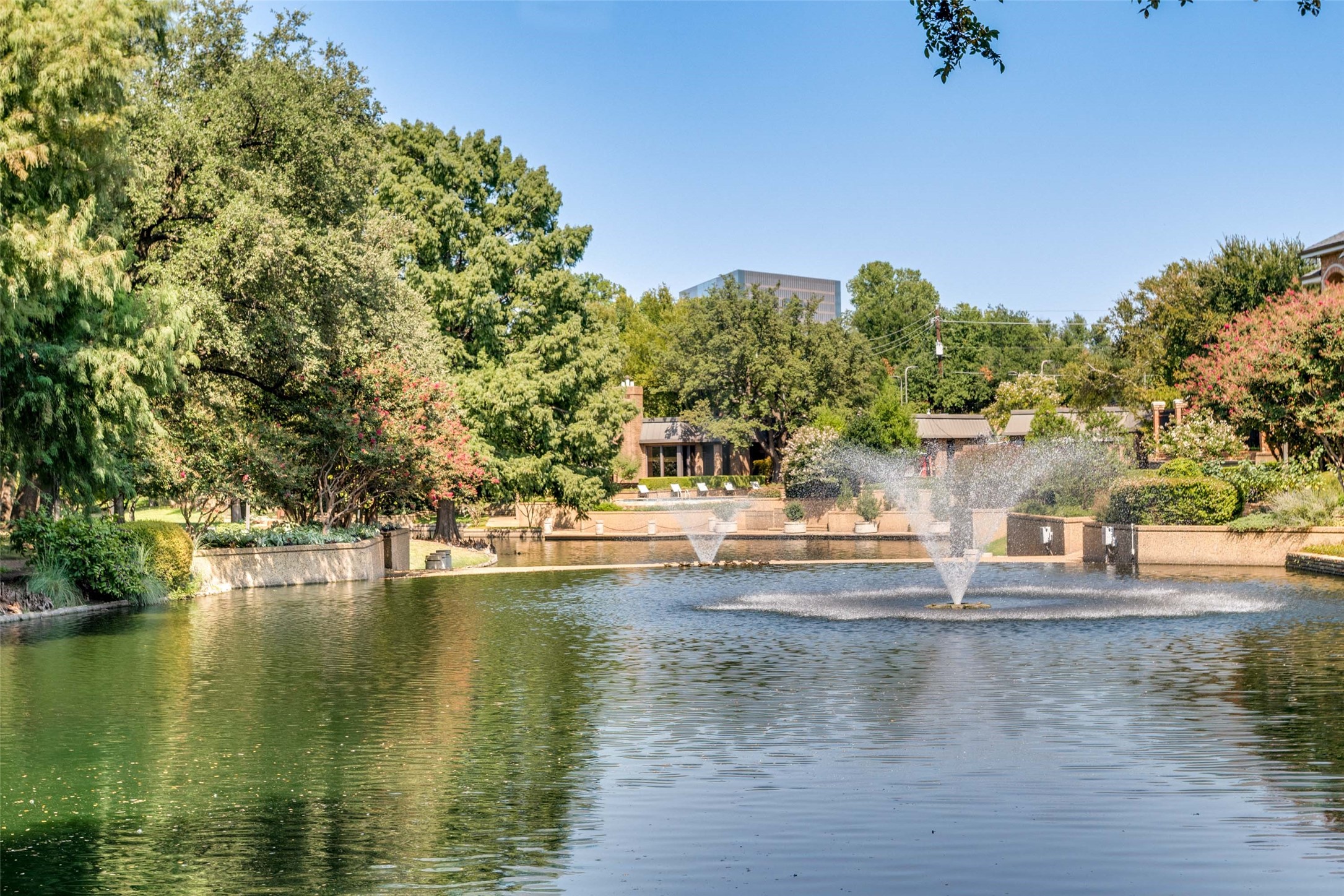4 Glenmeadow Court Dallas TX 75225